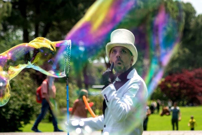 Buskers Park 2025 gli artisti di strada al Parco Giardino Sigurtà
